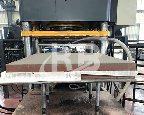 双层布料砖机.jpg